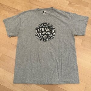 Gray McMenamins Brew Pub Short Sleeve Tee Size Large